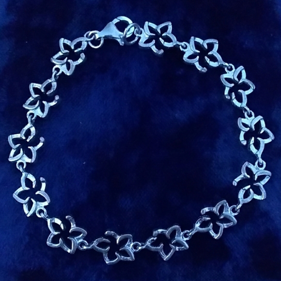⏳SALE VTG 925 SterlSilver Plumeria Flower Bracelet - Picture 2 of 8